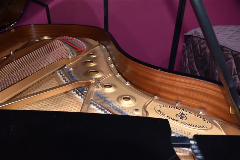B model Grand Concert pianos