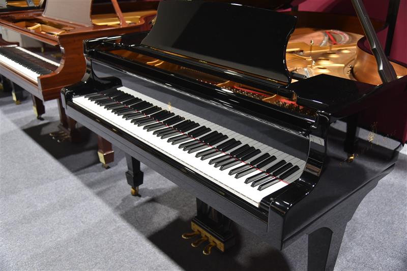 Steinway B